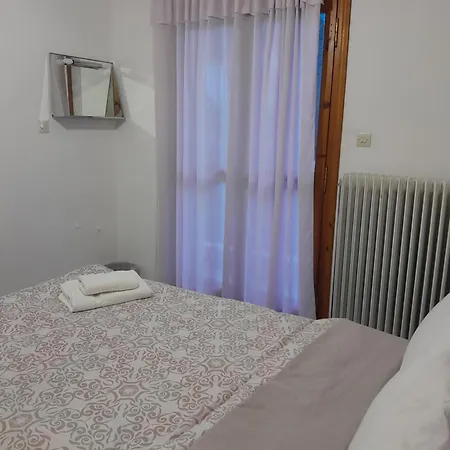 Helmos Mountain View Apartment *