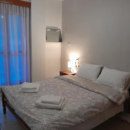 Helmos Mountain View شقة