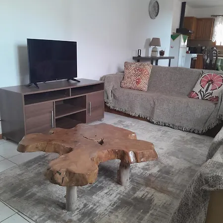 Helmos Mountain View * Kértezi